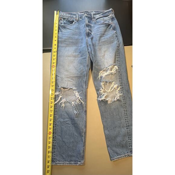 American Eagle Jeans 90’s Boyfriend Distressed Women’s 6 Long Blue **READ** - Picture 9 of 10